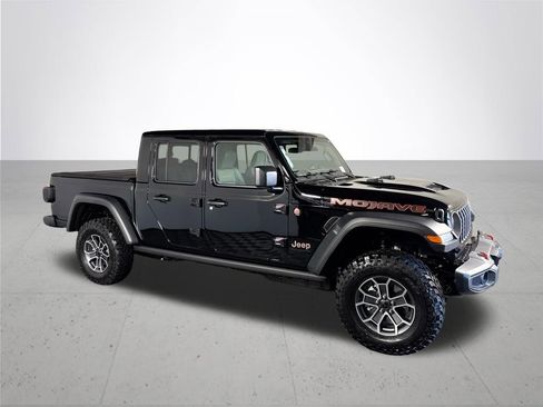 New 2026 Jeep Gladiator Mojave image 4