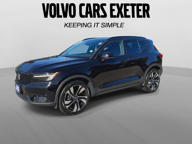Certified 2023 Volvo XC40 B5 Plus w/ Climate Package AWD/4WD image 4