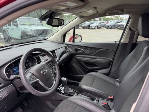 Used 2022 Buick Encore Preferred w/ Safety Package AWD/4WD image 11