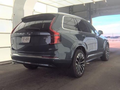 Used 2025 Volvo XC90 B5 Plus AWD/4WD image 5