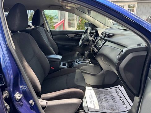 Used 2019 Nissan Rogue Sport S FWD image 16
