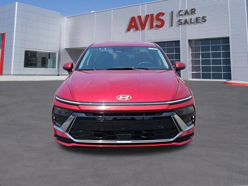 Used 2025 Hyundai Sonata SEL FWD image 10