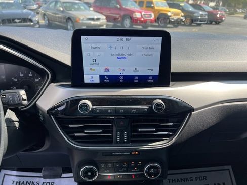 Used 2020 Ford Escape SEL image 32