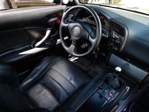Used 2008 Honda S2000 image 18
