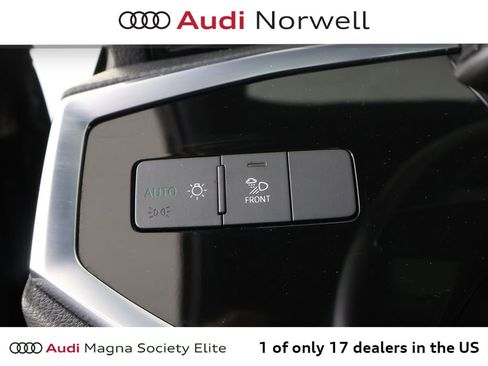 Used 2023 Audi Q3 2.0T Premium Plus w/ Premium Plus Package AWD/4WD image 24