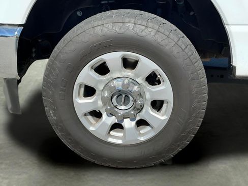 Certified 2024 Ford F250 XLT w/ FX4 Off-Road Package image 22