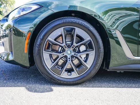 Used 2023 BMW i4 eDrive35 w/ Premium Package RWD image 9