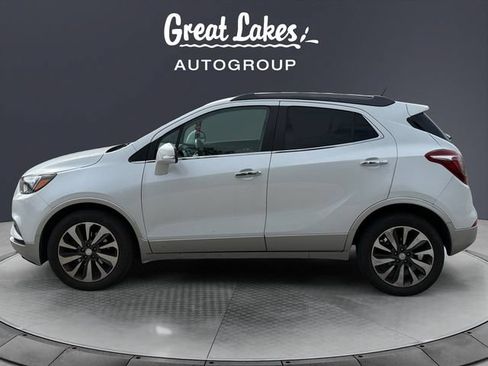 Used 2017 Buick Encore Essence FWD image 2