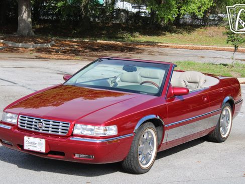 Used 2000 Cadillac Eldorado ESC w/ Comfort/Convenience Pkg image 4
