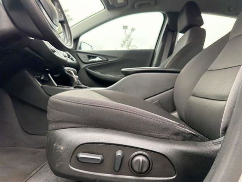 Used 2023 Chevrolet Malibu LS w/ Driver Confidence Package FWD image 14