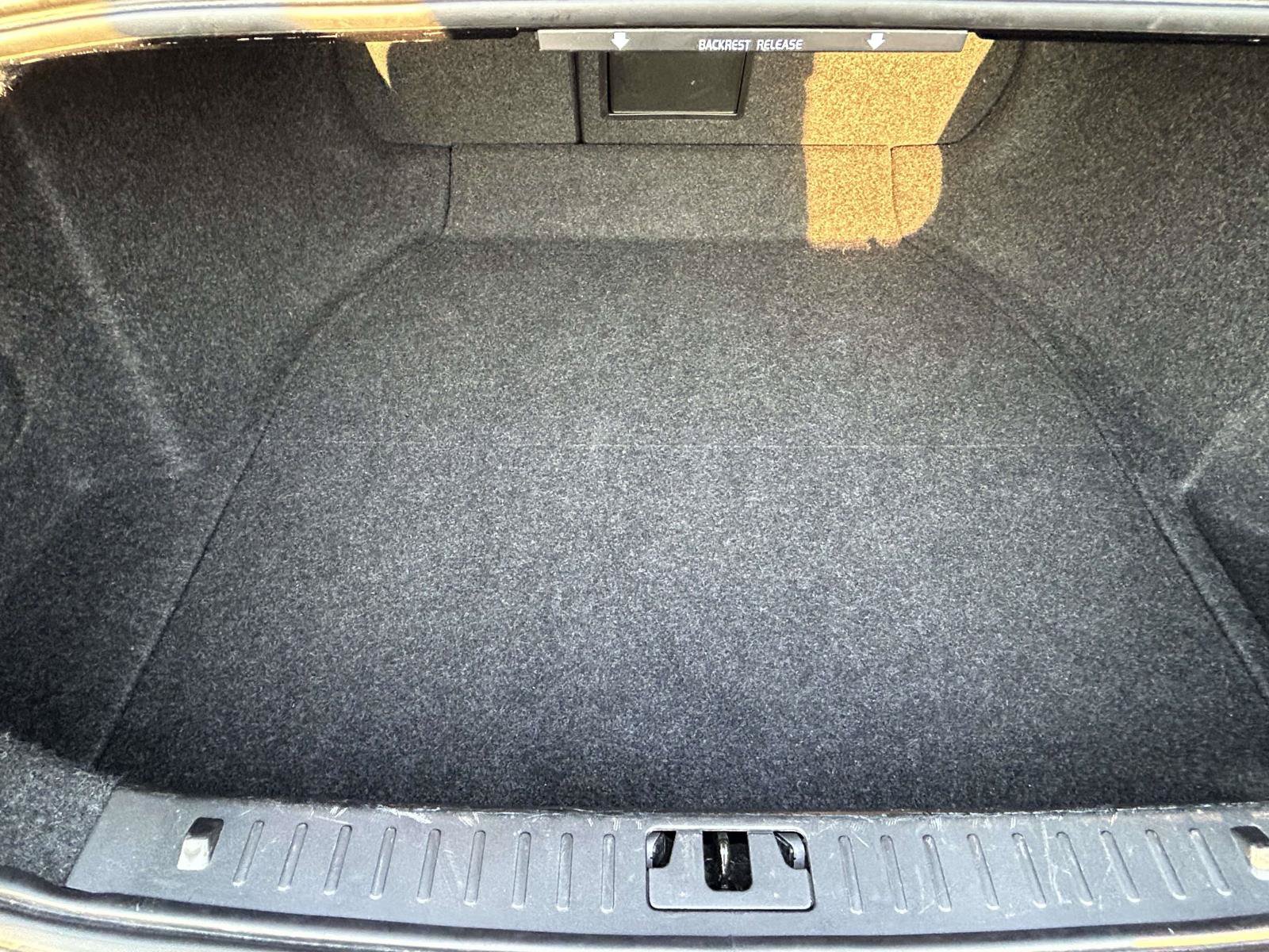 Used 2012 Volvo S80 3.2 FWD image 15