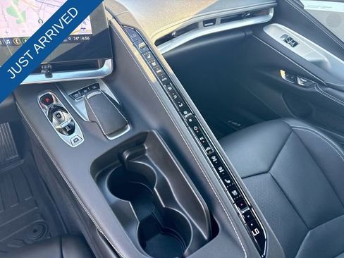 Used 2021 Chevrolet Corvette Stingray Preferred Cpe w/ Z51 Performance Package image 19