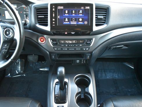 Used 2018 Honda Pilot EX-L image 17