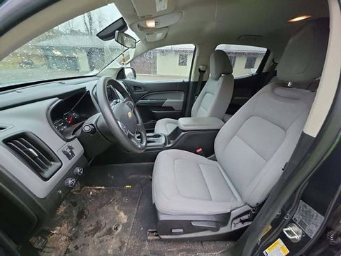 Used 2020 Chevrolet Colorado W/T w/ WT Convenience Package image 7