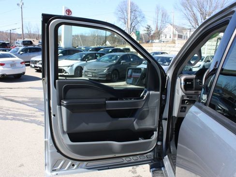 Used 2025 Ford F150 XLT w/ Equipment Group 301A Standard image 9