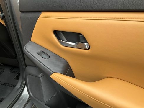 Used 2020 Nissan Sentra SV w/ SV Premium Package image 53