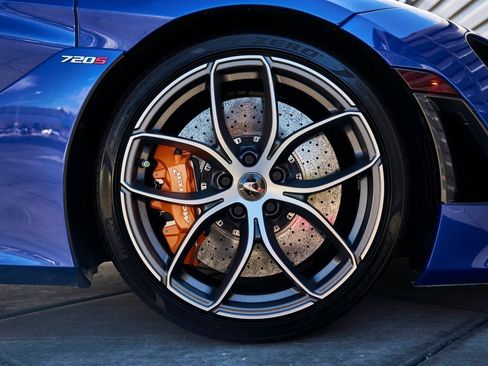 Used 2020 McLaren 720S Performance image 30