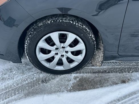 Used 2023 Toyota Corolla LE image 9