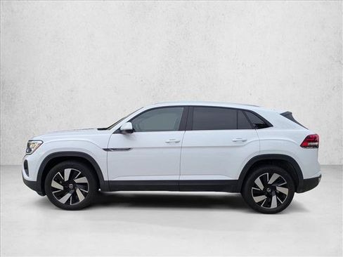 Used 2024 Volkswagen Atlas Cross Sport SE w/ Panoramic Sunroof Package AWD/4WD image 9