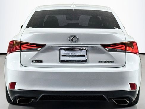 Used 2017 Lexus IS 200t F Sport w/ F Sport Package RWD image 4