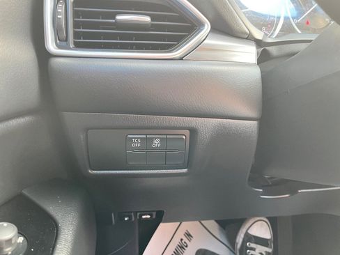 Used 2019 MAZDA CX-5 Touring image 22