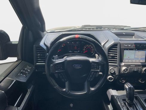 Used 2018 Ford F150 Raptor w/ Equipment Group 802A Luxury image 9