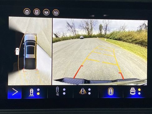 New 2024 Chevrolet Silverado EV W/T image 37