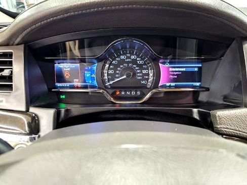 Used 2014 Lincoln MKS AWD w/ Equipment Group 101A image 13
