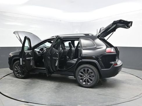 Used 2021 Jeep Cherokee Latitude Lux 80th Anniv w/ Quick Order Package 26U 80TH AWD/4WD image 38