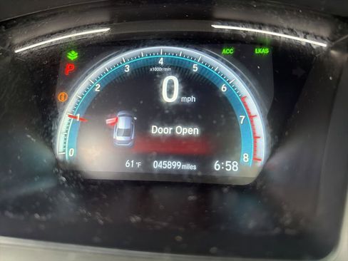 Used 2021 Honda Civic EX image 5