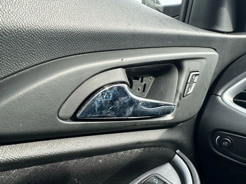 Used 2023 Chevrolet Malibu LT image 27