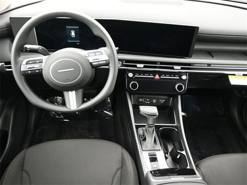 New 2026 Hyundai Tucson SEL image 12