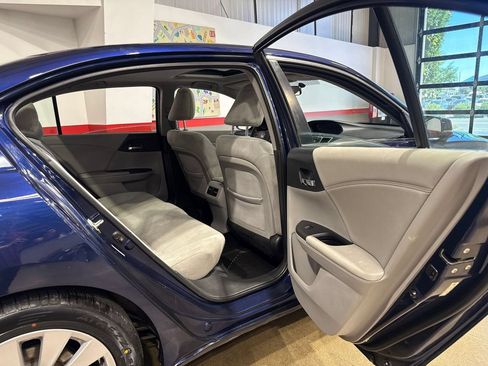 Used 2014 Honda Accord EX image 83