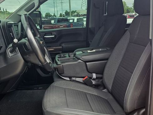 Used 2022 Chevrolet Silverado 2500 LT w/ Convenience Package AWD/4WD image 6