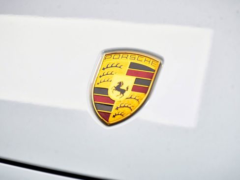 Used 2023 Porsche Cayenne AWD/4WD image 85