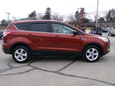 Used 2015 Ford Escape SE AWD/4WD image 6