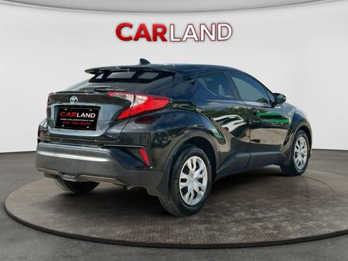 Used 2021 Toyota C-HR LE FWD image 7