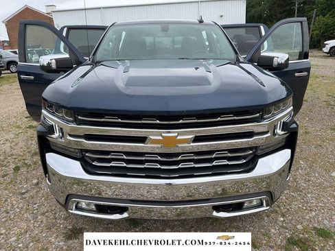 Used 2021 Chevrolet Silverado 1500 LTZ AWD/4WD image 33