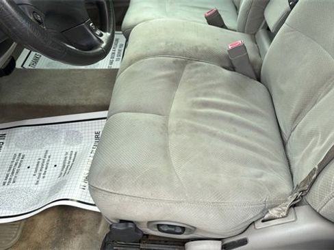 Used 2004 Buick Le Sabre Custom image 12