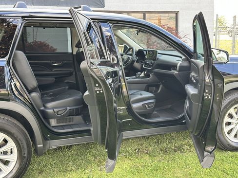 Used 2026 Toyota Grand Highlander AWD Hybrid image 27