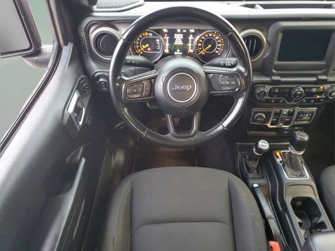 Certified 2020 Jeep Gladiator Sport w/ Quick Order Package 24S image 8