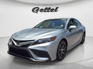 Used 2024 Toyota Camry SE w/ Cold Weather Package FWD video 1