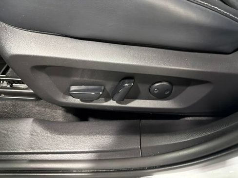Used 2024 Mitsubishi Outlander SE FWD image 12