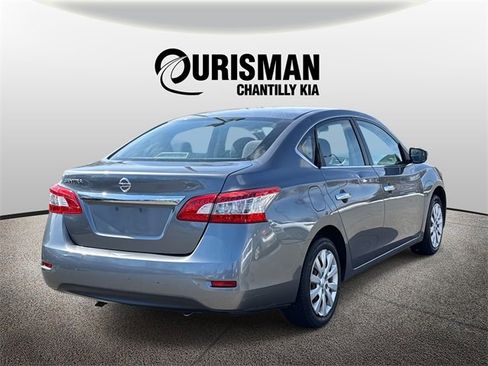 Used 2015 Nissan Sentra S image 2