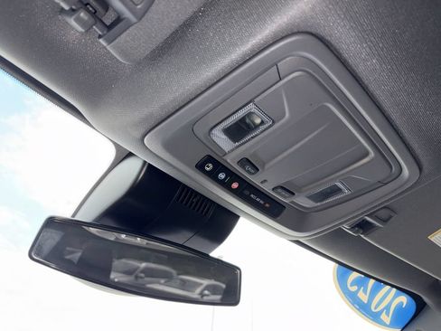 Used 2023 Chevrolet Silverado 1500 LT AWD/4WD image 13