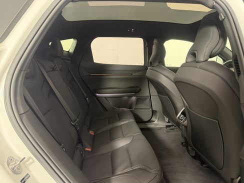 Used 2025 Polestar Polestar 3 image 14