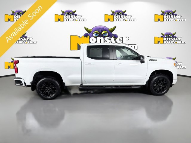 Used 2023 Chevrolet Silverado 1500 RST w/ Z71 Off-Road Package AWD/4WD image 4