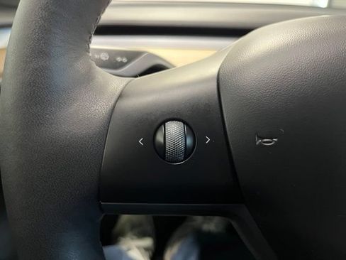 Used 2023 Tesla Model 3 Standard Range RWD image 22