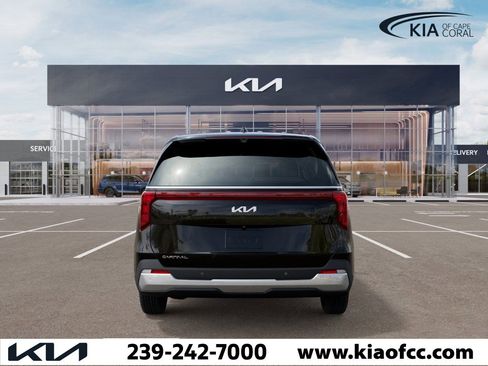 New 2026 Kia Carnival image 5