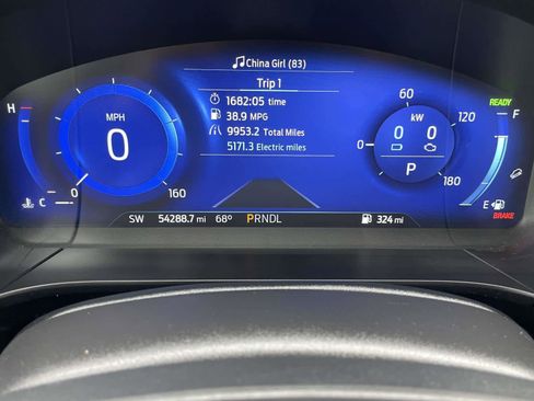 Used 2020 Ford Escape SE Sport image 24